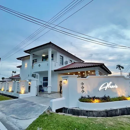 Oyo 91030 Alexis Villa-2